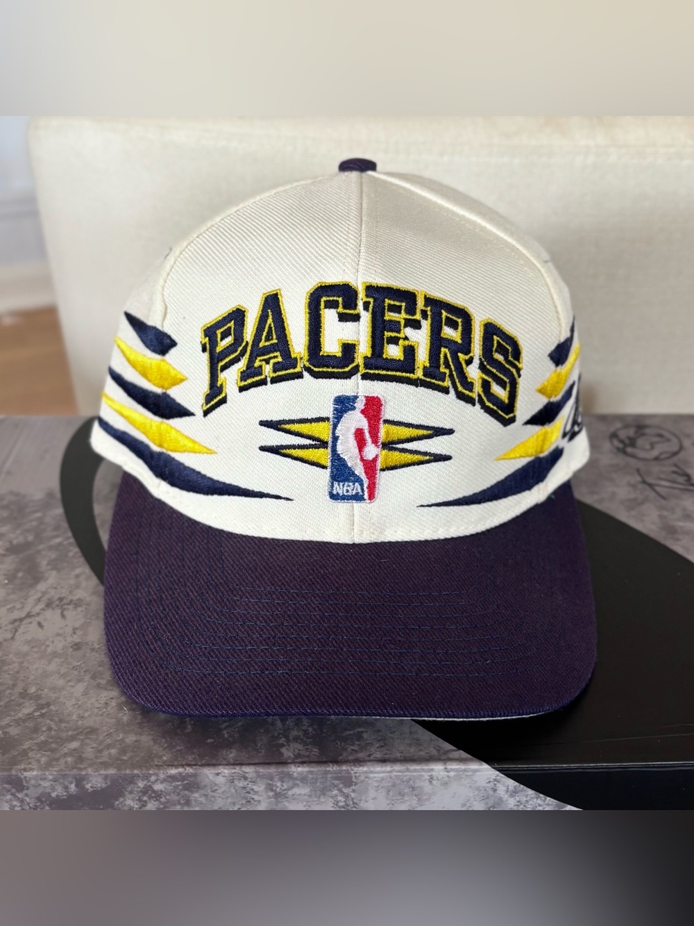 Logo Athletic Indiana Pacers Snapback Hat Vintage 90s Diamond Cut Cream Blue Cap